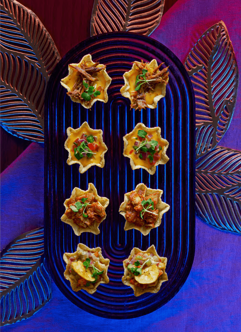 TOSTITOS® SCOOPS!® Party Platter